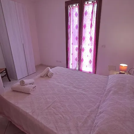 Apartament Le Lune 2 *